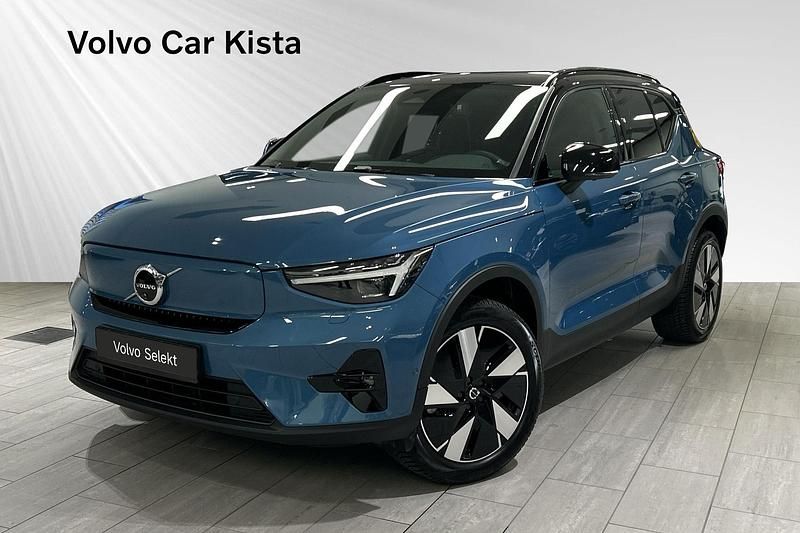 Begagnad Volvo XC40 Single Motor Extended Range 188 kW (256 HK) 2023 Blå SUV