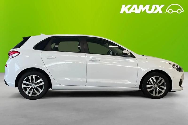 Begagnad Hyundai i30 140 HK (102 kW) 2020 Okänd Halvkombi