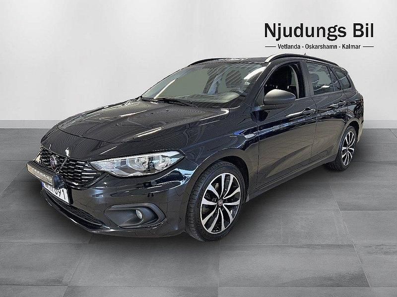 Svart Begagnad 2017 Fiat Tipo Pop Kombi | 99 900 kr (Dyr) - Bild 1/4