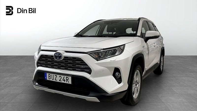 Vit Begagnad 2019 Toyota RAV4 Hybrid SUV | 289 900 kr (Bra pris) - Bild 1/4