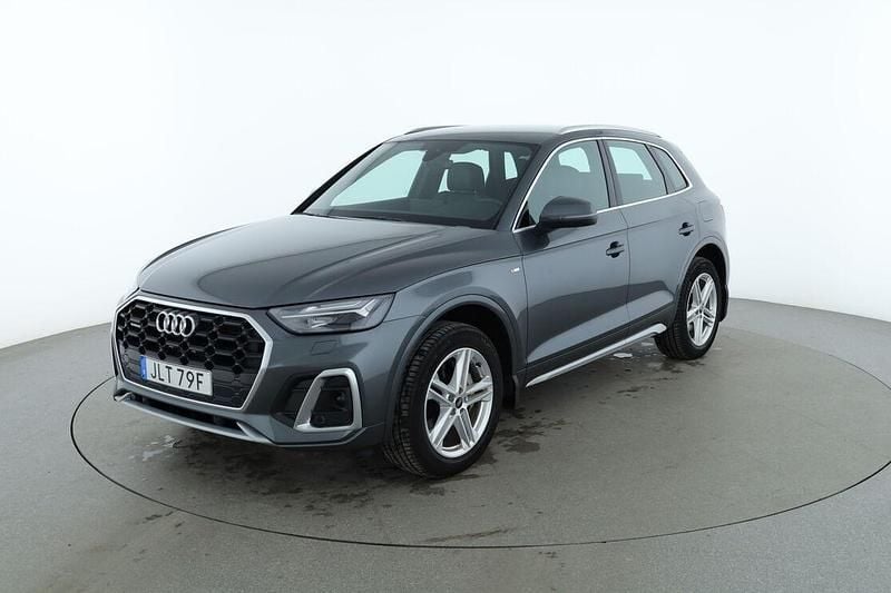 Grå Begagnad 2023 Audi Q5 S-Line SUV | 467 000 kr (Superpris) - Bild 1/3