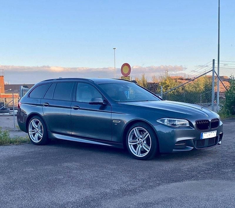 Begagnad 2017 BMW 520 Kombi | 200 000 kr (Bra pris) - Bild 1/1
