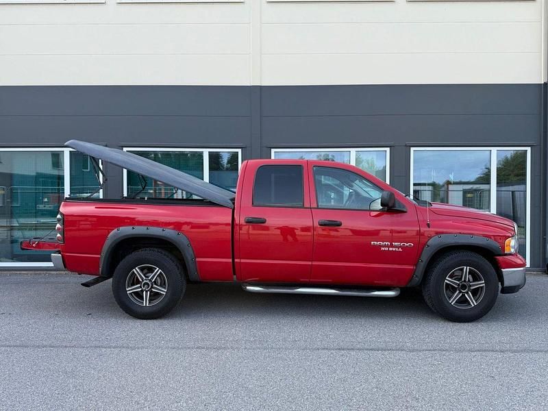 Röd Begagnad 2006 Dodge Ram Pickup | 149 400 kr (Marknadspris) - Bild 1/4