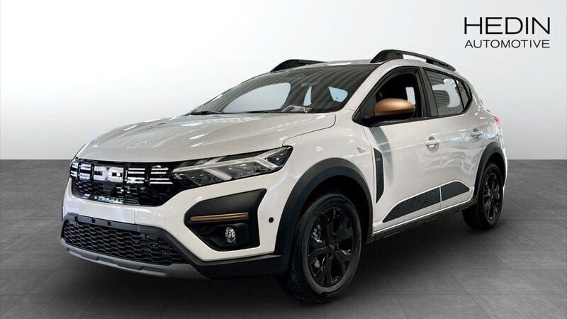 Vit (white) Begagnad 2025 Dacia Sandero Extreme Halvkombi | 219 900 kr (Marknadspris) - Bild 1/4