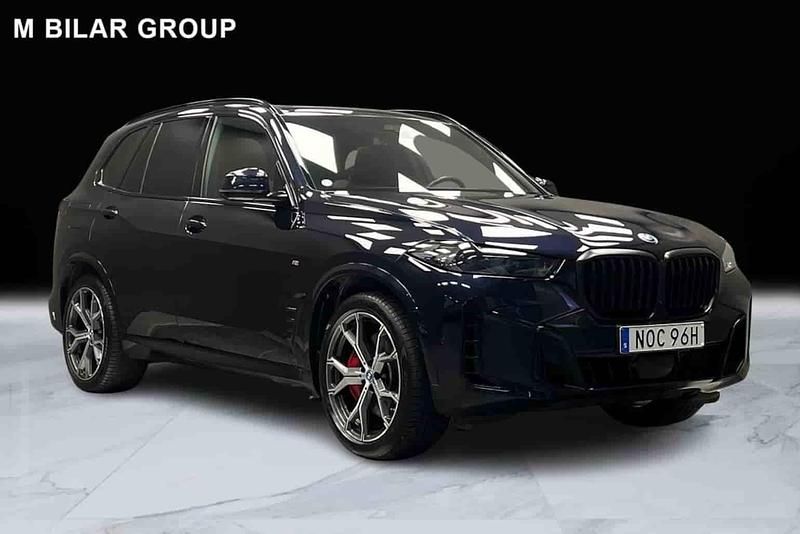 Svart Begagnad 2024 BMW X5 SUV | 949 000 kr - Bild 1/1