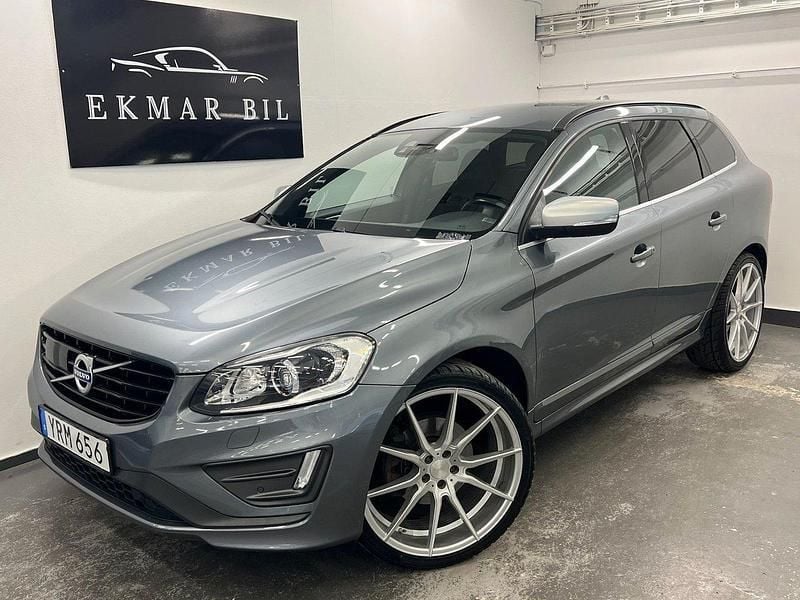 Grå Begagnad 2017 Volvo XC60 R-Design SUV | 244 900 kr (Bra pris) - Bild 1/4
