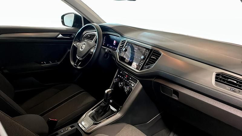 Begagnad VW T-Roc 150 HK (110 kW) 2020 Svart SUV