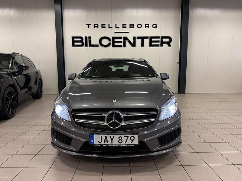 Begagnad Mercedes A200 AMG line 136 HK (100 kW) 2015 Grå Halvkombi