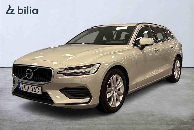 Vit Begagnad 2022 Volvo V60 Pro Kombi | 309 900 kr (Superpris) - Bild 1/1