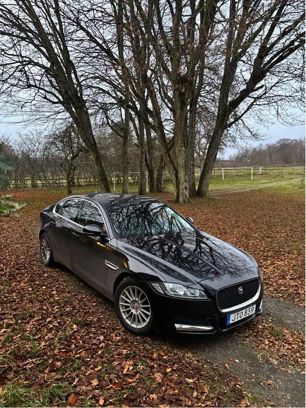 Begagnad 2016 Jaguar XF Sedan | 148 000 kr - Bild 1/1