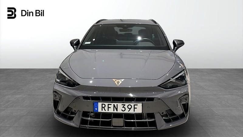 Begagnad Cupra Leon 150 HK (110 kW) 2024 Grå Kombi