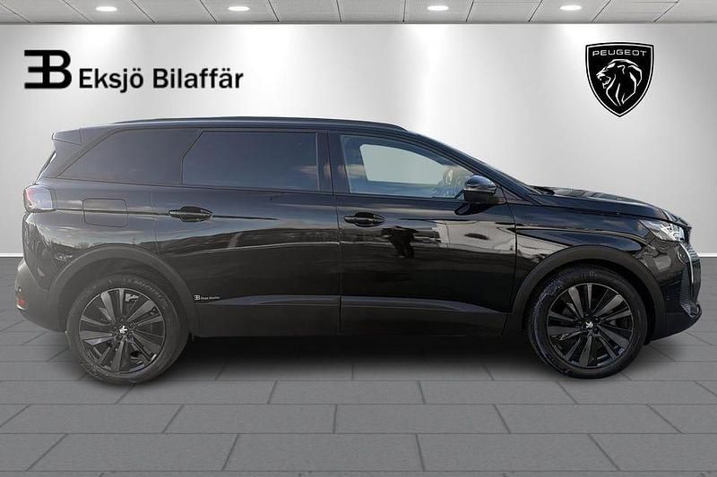Begagnad Peugeot 5008 GT 131 HK (96 kW) 2024 Svart metallic SUV
