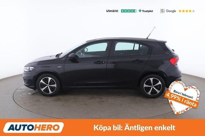 Begagnad Fiat Tipo Pop 122 HK (89 kW) 2017 Svart Halvkombi
