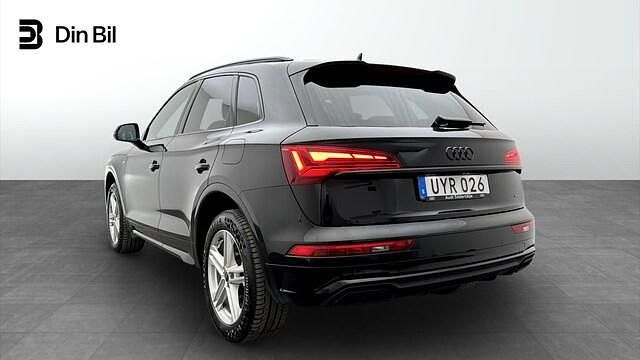 Begagnad Audi Q5 S-Line 367 HK (269 kW) 2023 Mytsvart metallic SUV