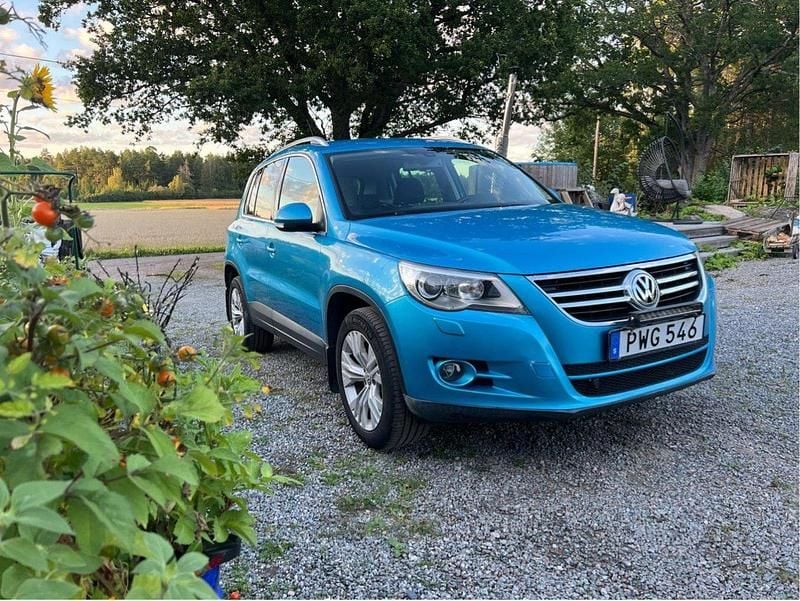 Blå Begagnad 2008 VW Tiguan Sportline SUV | 42 000 kr (Bra pris) - Bild 1/4