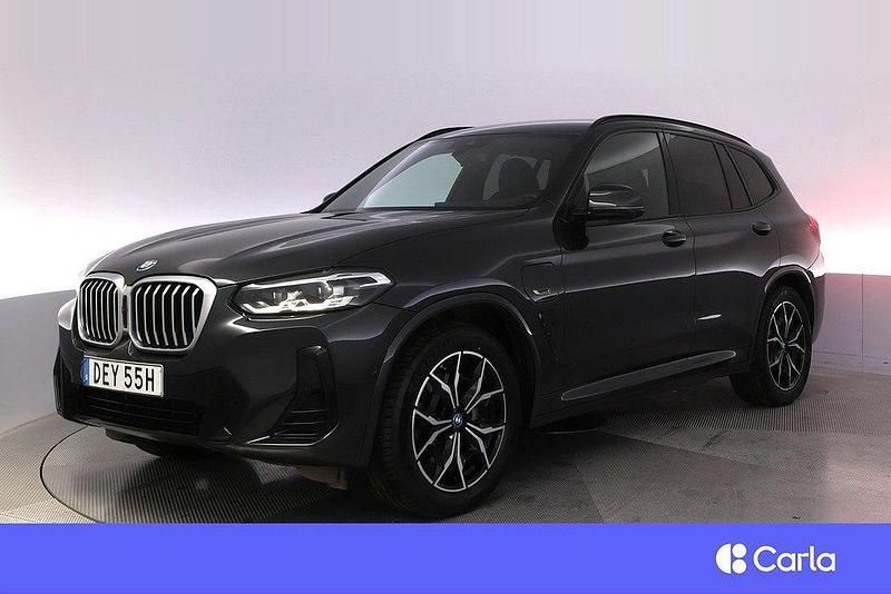 Grå Begagnad 2022 BMW X3 M Sport SUV | 473 900 kr (Bra pris) - Bild 1/4