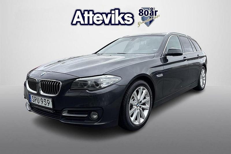 Grå Begagnad 2014 BMW 520 Kombi | 119 900 kr (Marknadspris) - Bild 1/4