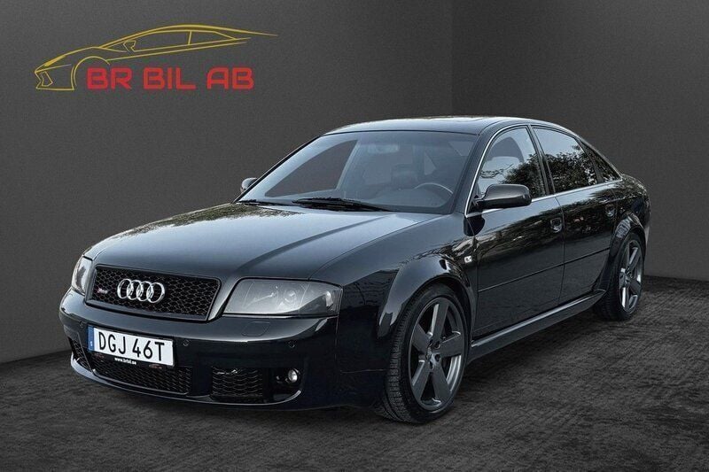 Svart Begagnad 2003 Audi RS6 Sedan | 379 000 kr - Bild 1/4