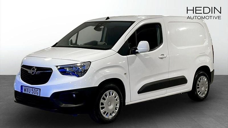 Vit (white) Begagnad 2020 Opel Combo Minibuss | 168 625 kr (Superpris) - Bild 1/4
