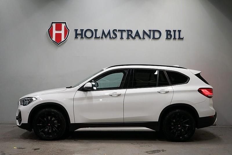 Begagnad BMW X1 Sport Line 190 HK (139 kW) 2021 Vit SUV