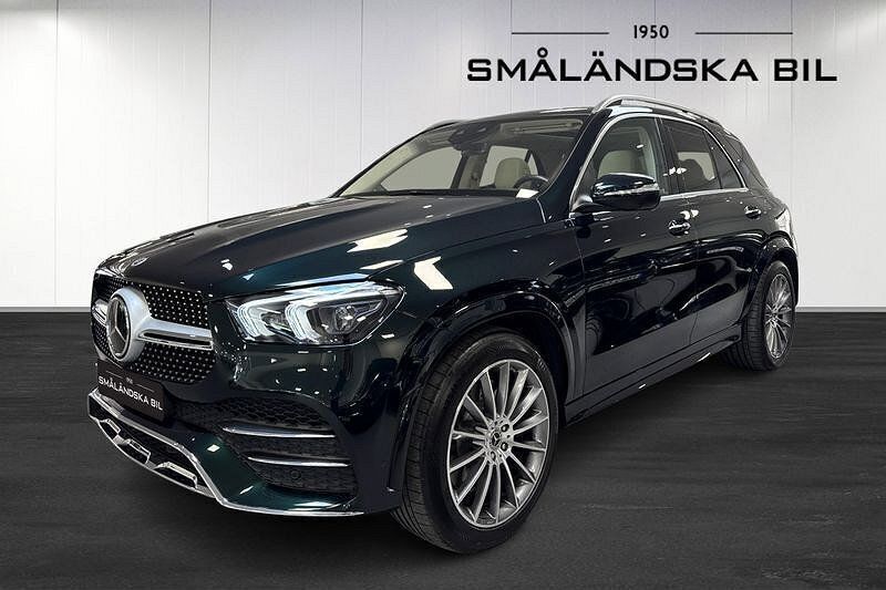 Grön Begagnad 2023 Mercedes GLE350e AMG line SUV | 899 000 kr (Marknadspris) - Bild 1/4