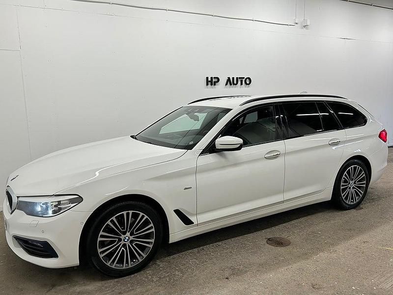 Begagnad BMW 520 Sport Line 190 HK (139 kW) 2017 Vit Kombi