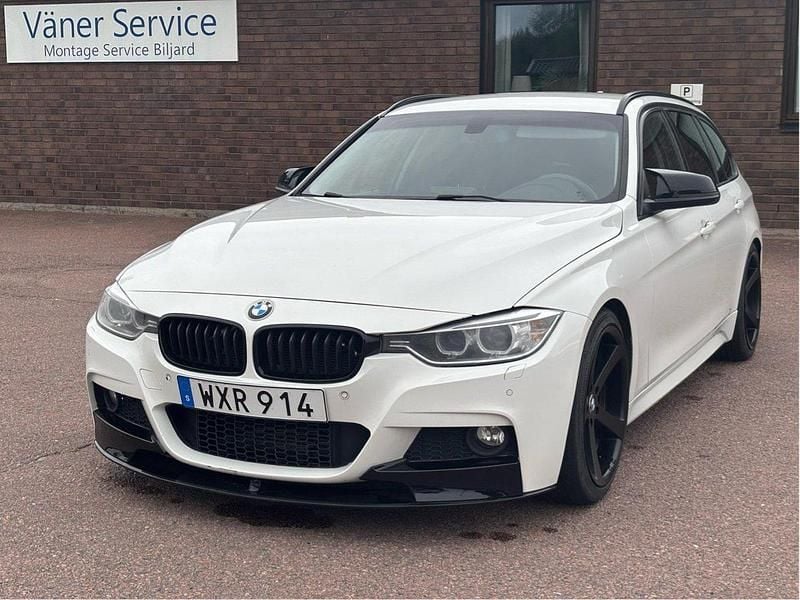 Vit Begagnad 2014 BMW 318 M Sport Kombi | 129 000 kr (Marknadspris) - Bild 1/4