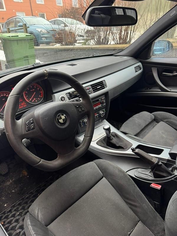 Begagnad BMW 335 306 HK (225 kW) 2008 Sedan