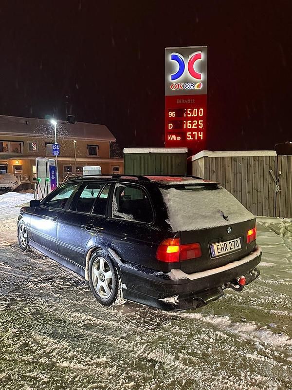 Begagnad BMW 520 150 HK (110 kW) 1999 Kombi