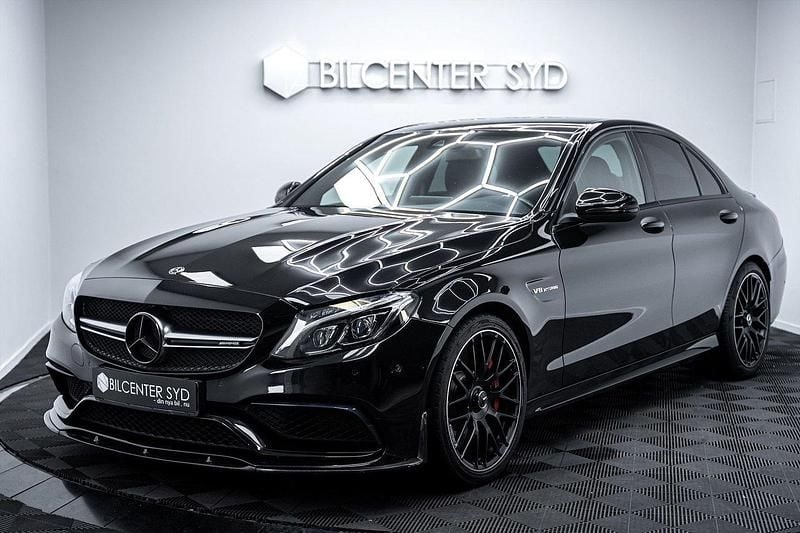 Svart Begagnad 2017 Mercedes C63S AMG AMG Sedan | 489 900 kr (Superpris) - Bild 1/4