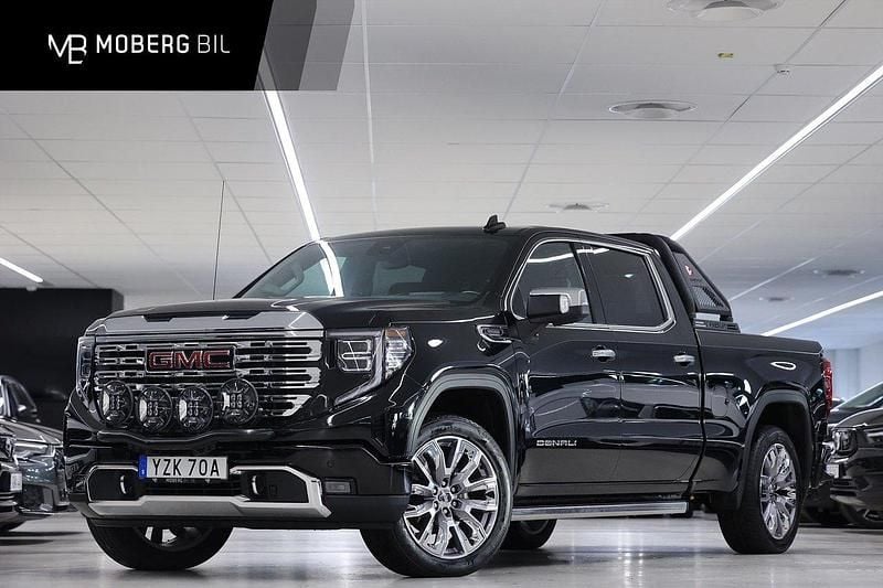 Svart Begagnad 2023 GMC Sierra Pickup | 1 039 000 kr - Bild 1/3