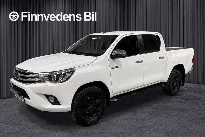 Vit Begagnad 2018 Toyota HiLux Pickup | 289 900 kr (Bra pris) - Bild 1/4