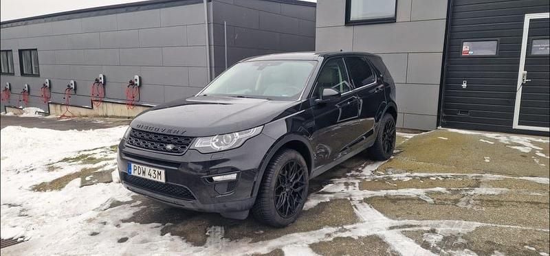 Begagnad Land Rover Discovery Sport 180 HK (132 kW) 2016 Svart SUV