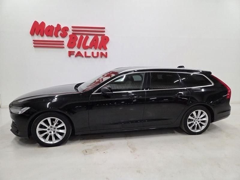 Svart Begagnad 2020 Volvo V90 Momentum Kombi | 239 900 kr (Dyr) - Bild 1/4