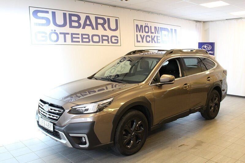 Ljusbrun Begagnad 2021 Subaru Outback SUV | 349 900 kr (Bra pris) - Bild 1/3