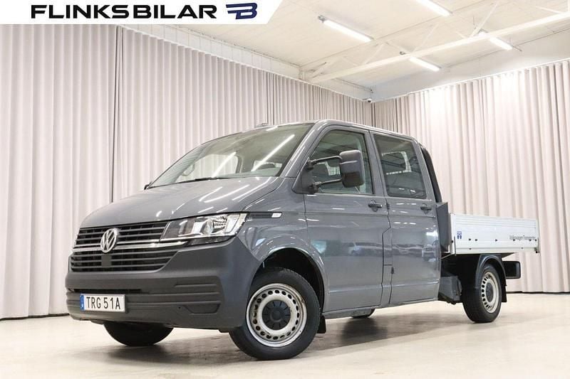 Grå (urangogrå) Begagnad 2023 VW T6.1 Van | 399 700 kr (Marknadspris) - Bild 1/4
