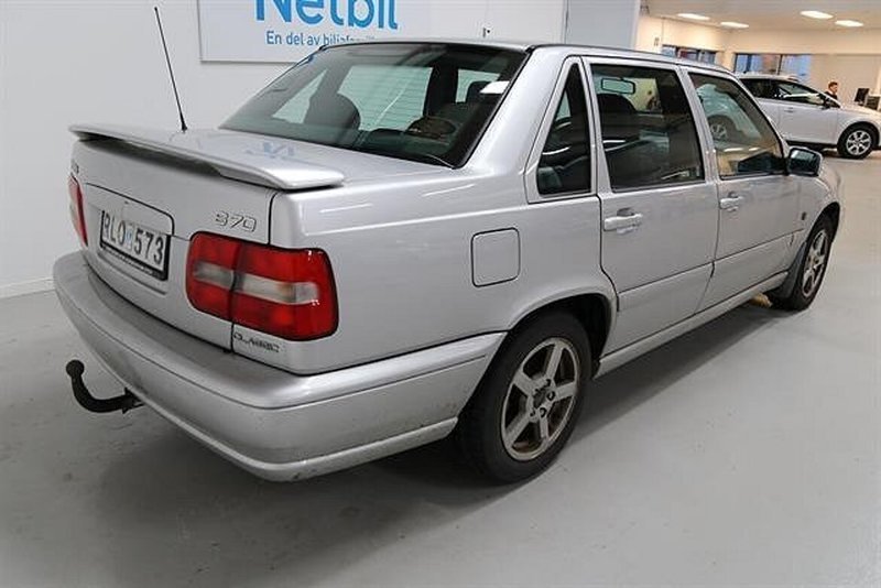 Såld Volvo S70 2.4 140hk Rep. Obje., begagnad 2000, 20 310