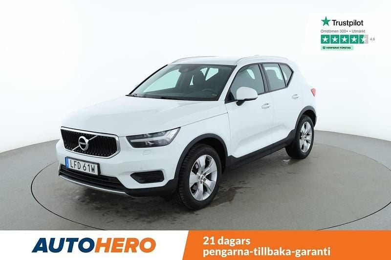 Vit Begagnad 2019 Volvo XC40 Momentum SUV | 225 000 kr (Marknadspris) - Bild 1/4