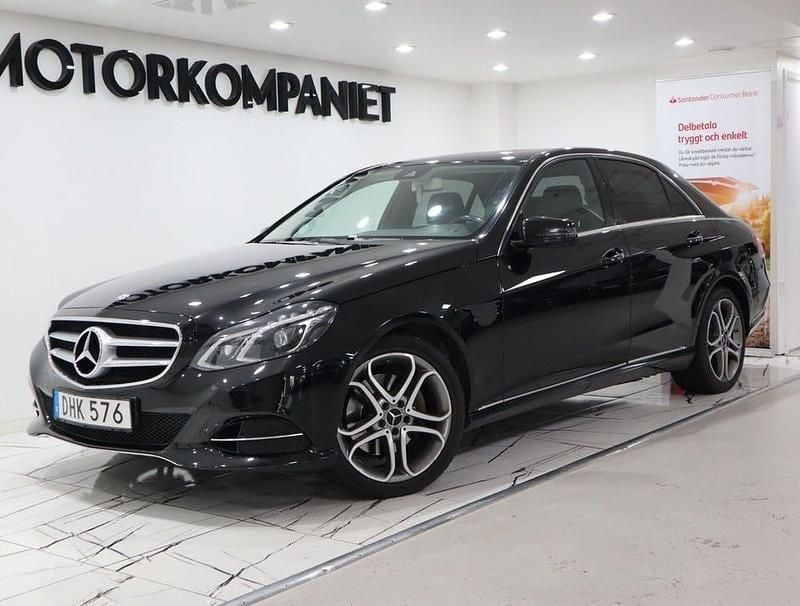 Svart Begagnad 2015 Mercedes E250 Avantgarde Sedan | 139 900 kr (Bra pris) - Bild 1/4