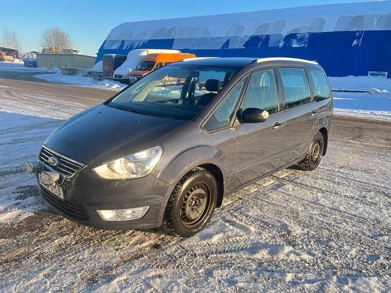 Begagnad 2015 Ford Galaxy Minibuss | 64 000 kr (Marknadspris) - Bild 1/4