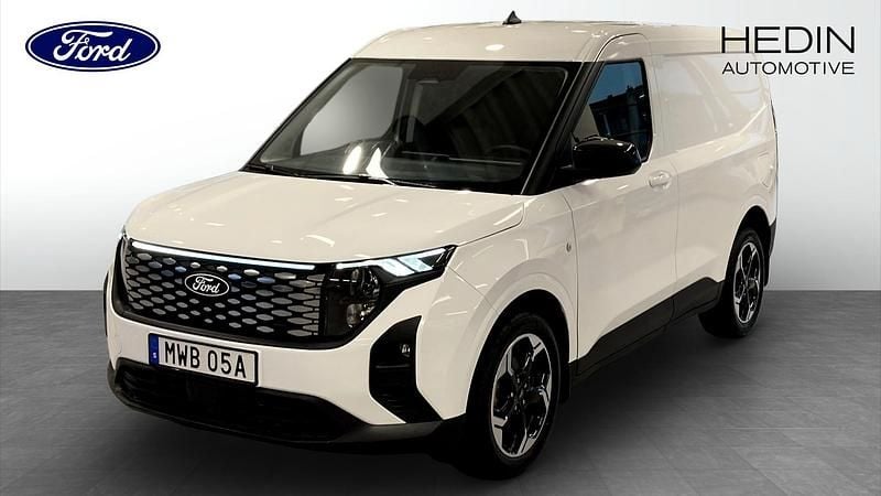 Frozen white Ny 2025 Ford E-Transit Van | 379 900 kr - Bild 1/4