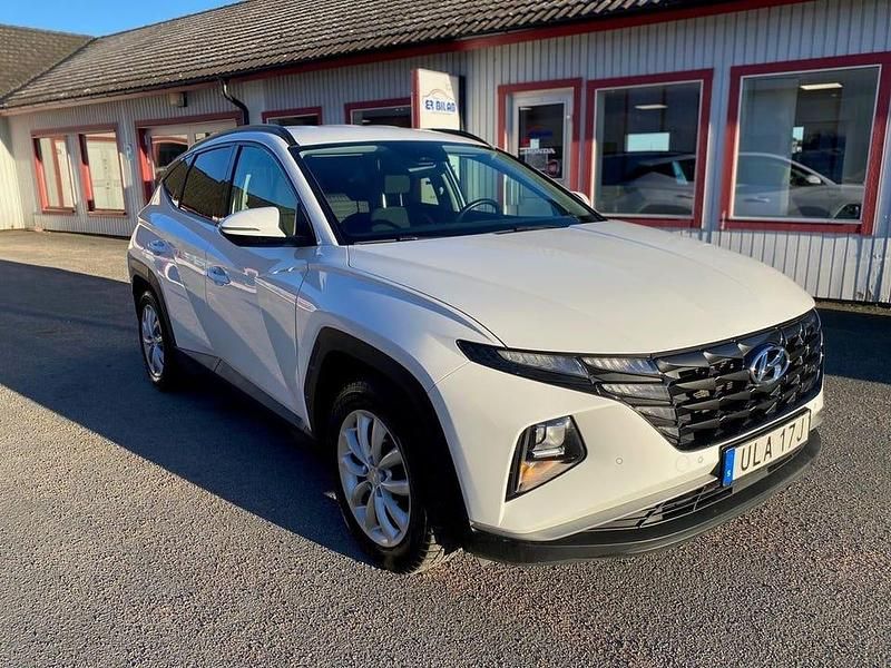 Begagnad Hyundai Tucson Essential 151 HK (111 kW) 2022 Vit SUV