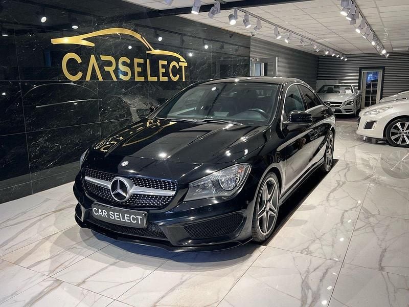 Svart Begagnad 2014 Mercedes CLA200 AMG Sportkupé | 179 800 kr (Marknadspris) - Bild 1/4