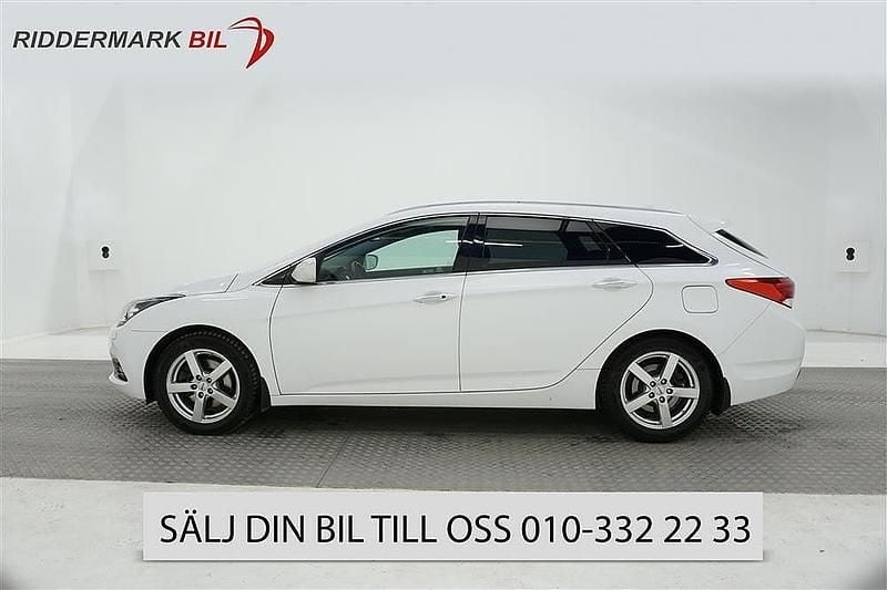 Vit Begagnad 2015 Hyundai i40 Kombi | 134 900 kr (Marknadspris) - Bild 1/2