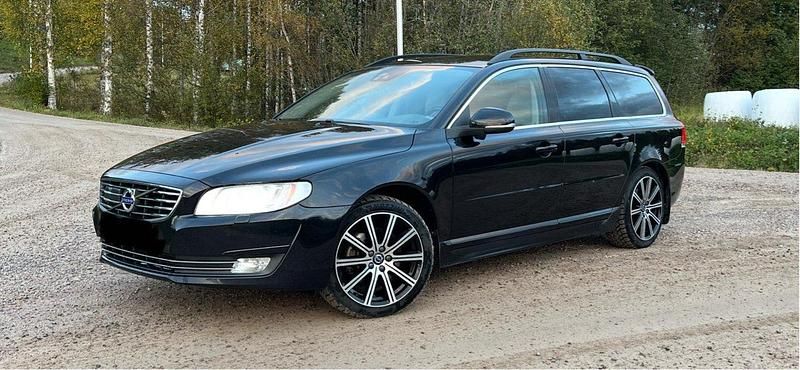 Svart Begagnad 2015 Volvo V70 Kombi | 116 000 kr (Marknadspris) - Bild 1/4