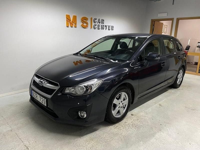 Begagnad Subaru Impreza 114 HK (83 kW) 2013 Mörkgrå Halvkombi