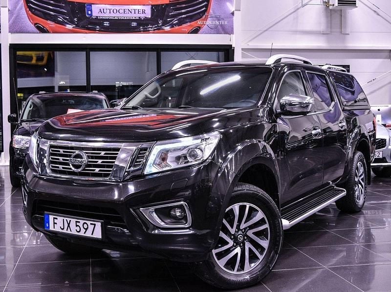 Svart Begagnad 2017 Nissan Navara Pickup | 199 900 kr (Bra pris) - Bild 1/4