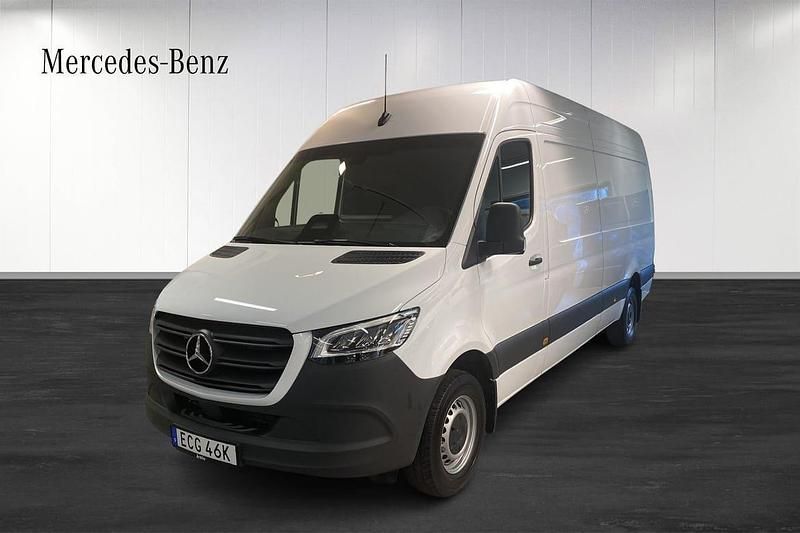Vit Ny 2025 Mercedes Sprinter Van | 660 000 kr (Lite dyr) - Bild 1/4