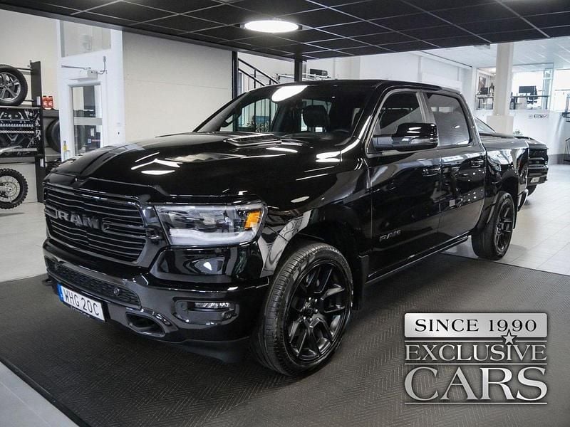 Svart Begagnad 2024 Dodge Ram Pickup | 986 250 kr - Bild 1/4