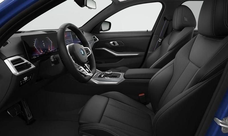 Begagnad BMW 330 Comfort Edition 292 HK (214 kW) 2000 M portimao blue metallic Kombi